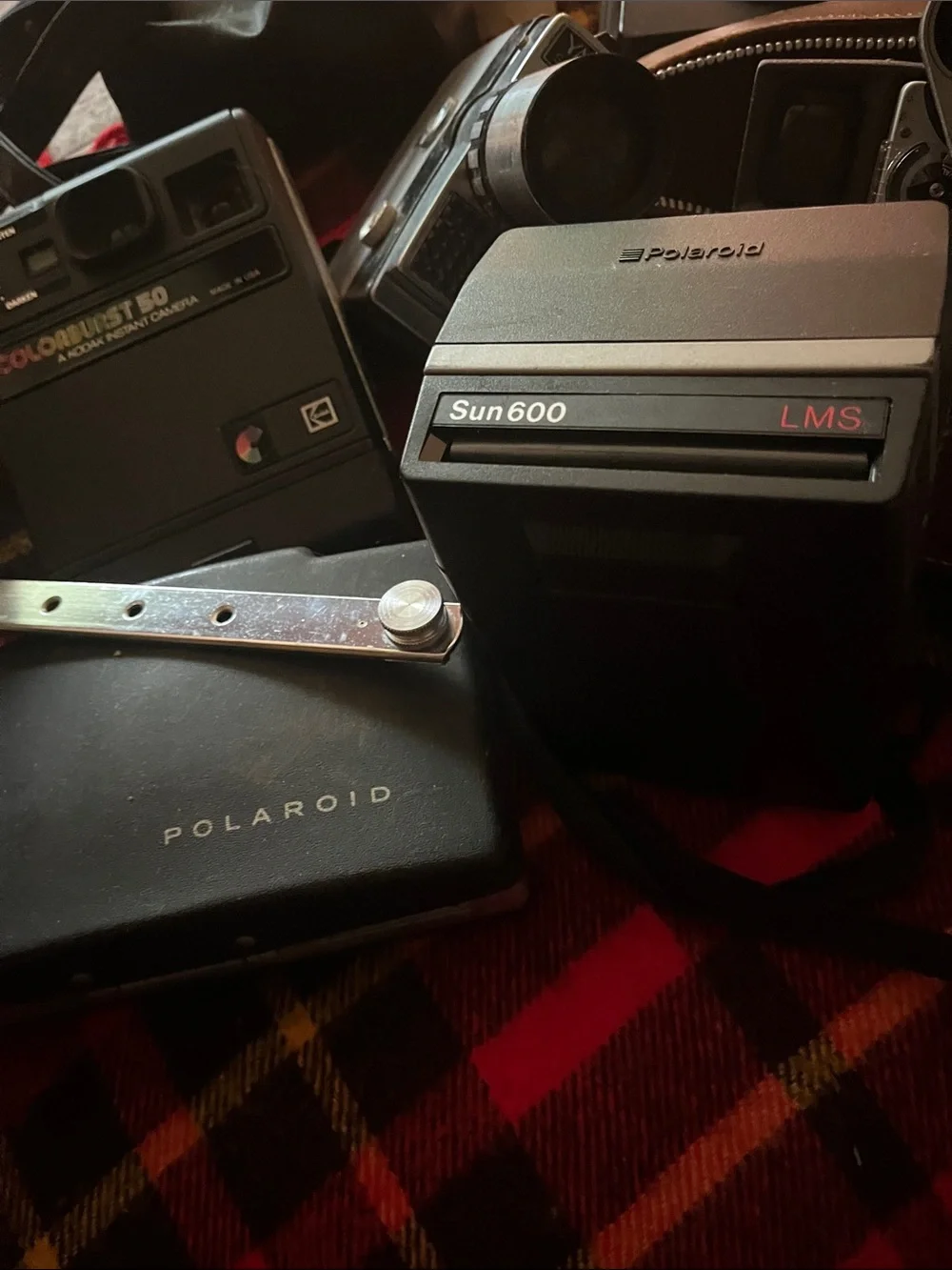 Polaroid Sun 600 LMS Instant Camera in Black other cameras lot (6) plus